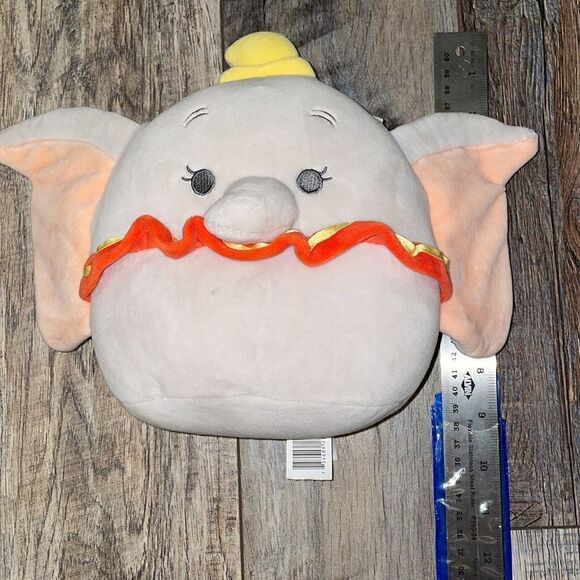 Disney Dumbo 8” Squishmallow - Picture 5 of 5